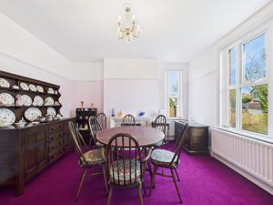 Dining Room- click for photo gallery